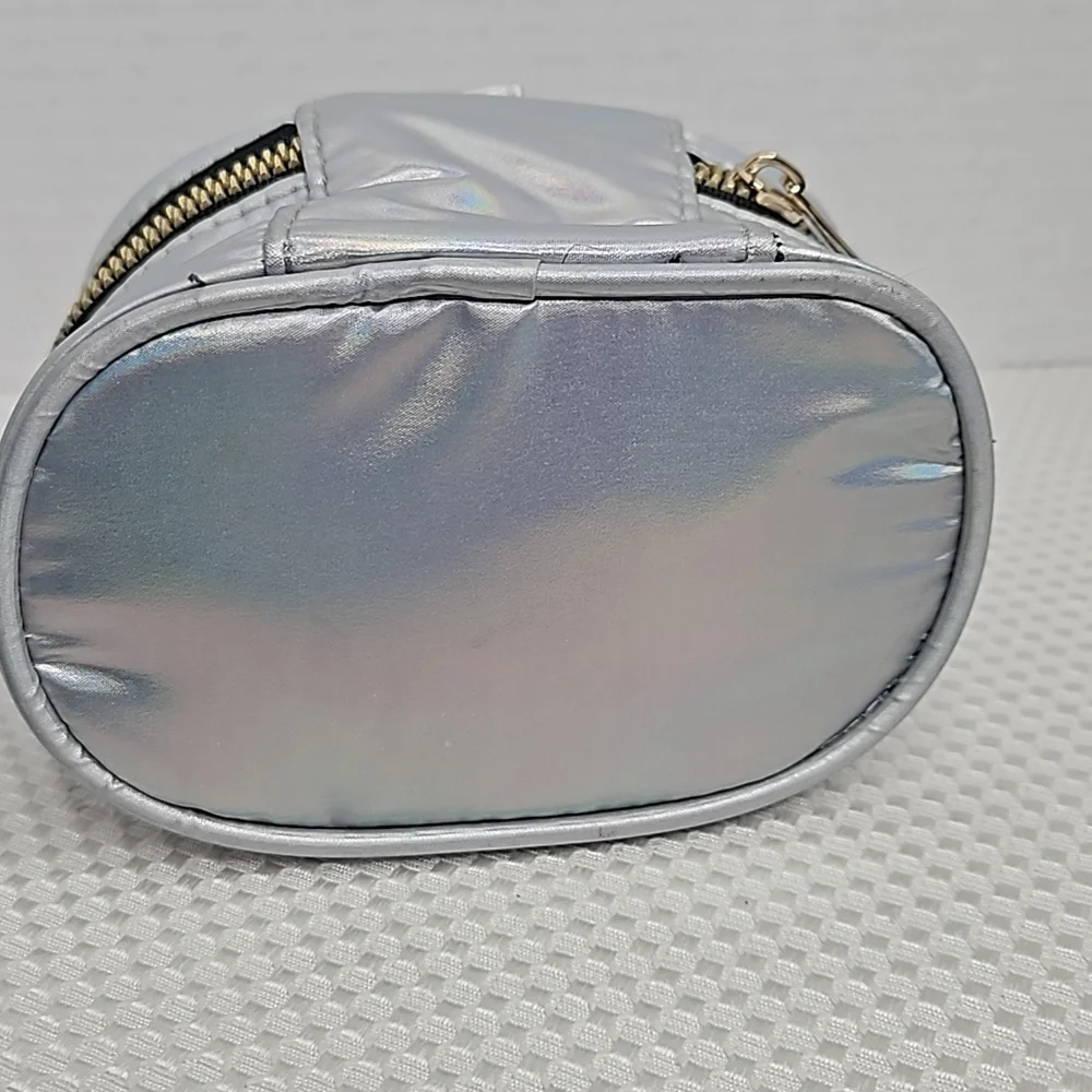 AIMEE KESTENBERG SILVER MAKE-UP CASE